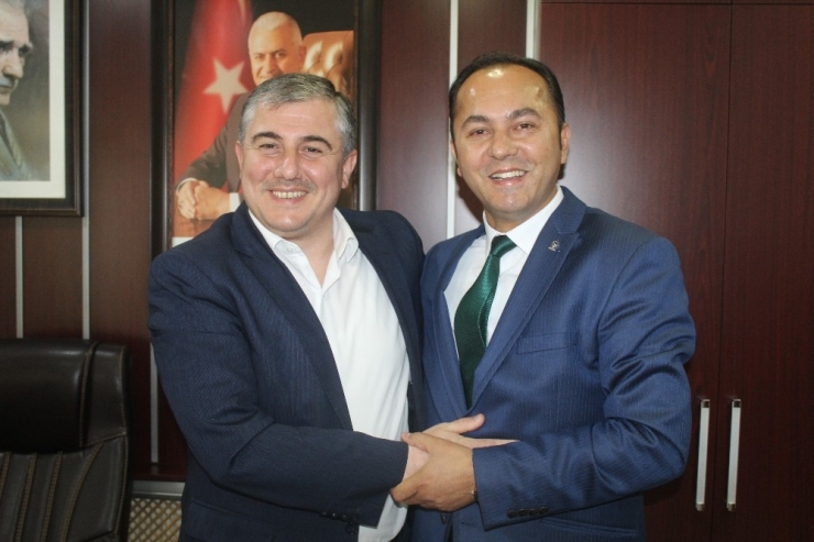 Milletvekili Adayı Gündüz Teşkilatları Ziyaret Etti