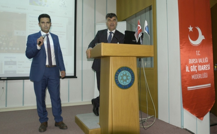 Sınırdışı Korkusuyla 8 Bin 500 Suriyeli Çocuk Okula Gitmiyor