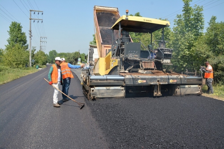 Kartepe’de Asfalt Yenileme Çalışmaları Sürüyor