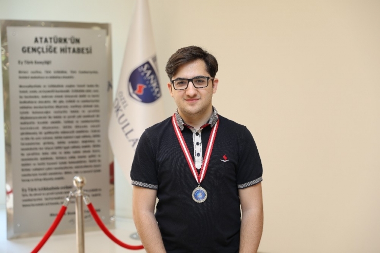 Sanko Fen Ve Teknoloji Lisesi Öğrencisi Türkiye İkincisi Oldu