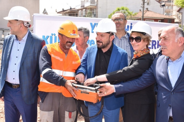 Yenişehir Kültür Ve Gençlik Merkezi’nin Temeli Atıldı