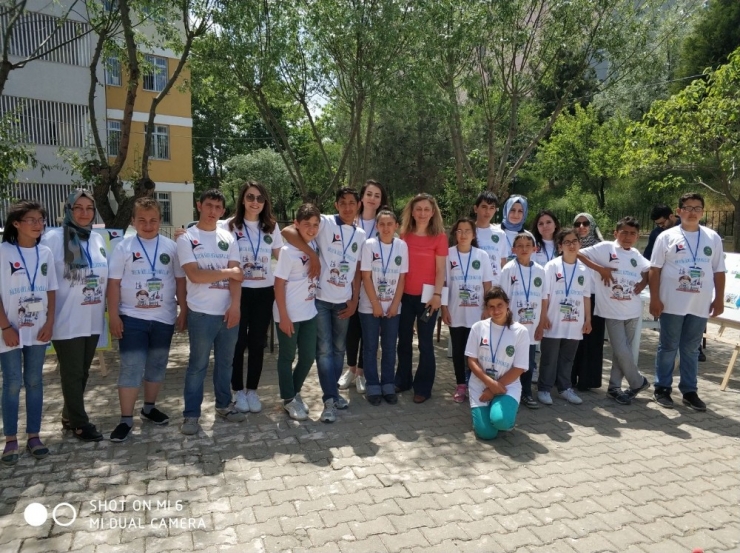 Özel Gereksinimli Öğrencilerden Tübitak 4006 Bilim Fuarı