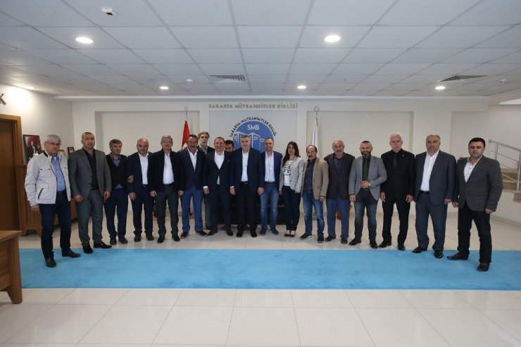 Başkan Toçoğlu Müteahhitler Birliği’ne Başarılar Diledi