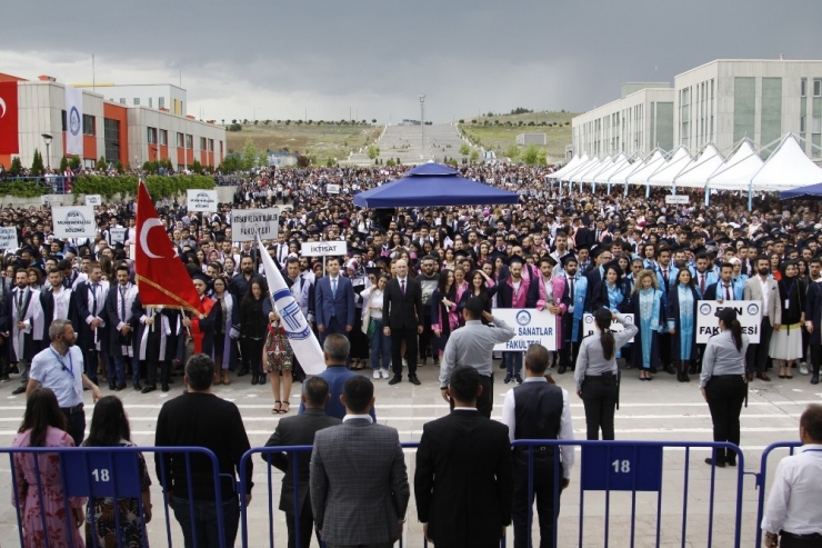 Çakü 2 Bin Mezun Verdi