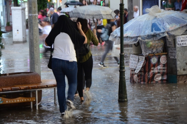 Eskişehir Yağmura Teslim