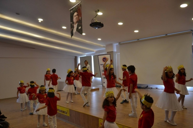 Miniklerin Okuma Bayramı