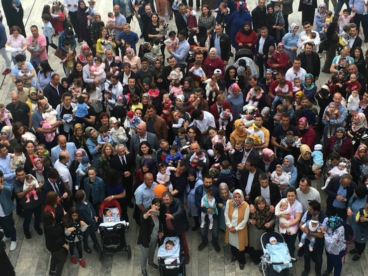 Tüp Bebek Sahipleri Bir Araya Geldi