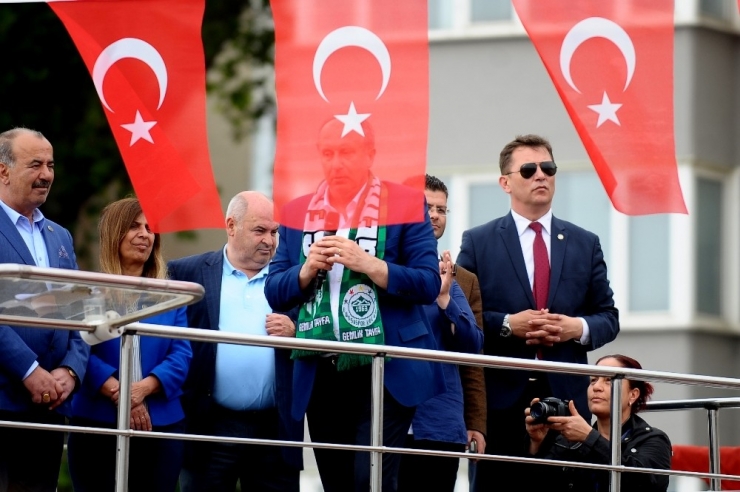 Cumhurbaşkanı Adayı Muharrem İnce: “Önümü İlikleyip İfade Vermek Şereftir”