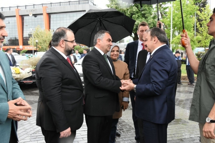 Başkan Ay İki Köprü İçin Söz Aldı