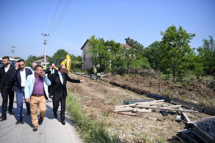Başkan Üzülmez Çalışmaları Yerinde İnceledi
