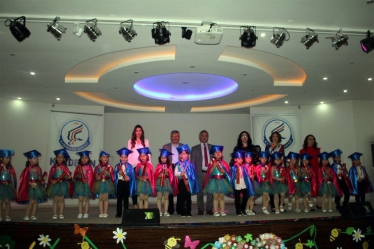 Minik Kardelenler Mezuniyet Sevinci Yaşadı