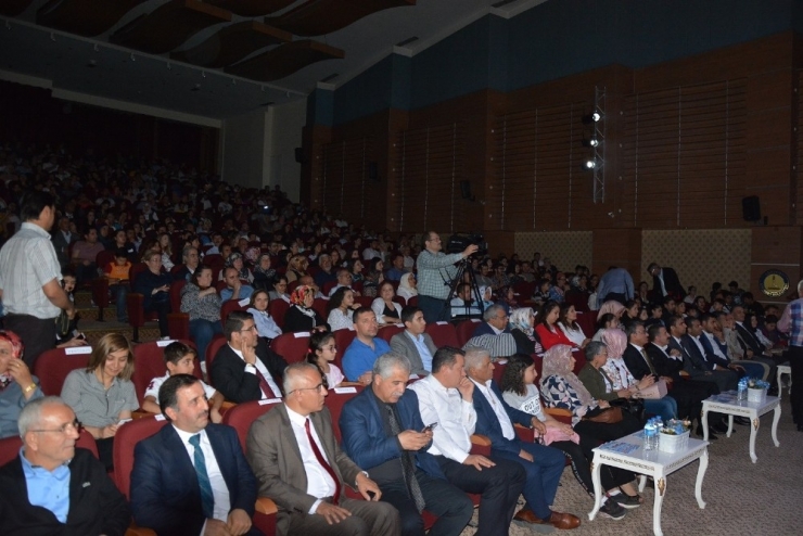 “Vay Başımıza Gelenler” Gülmeden Kırdı Geçirdi