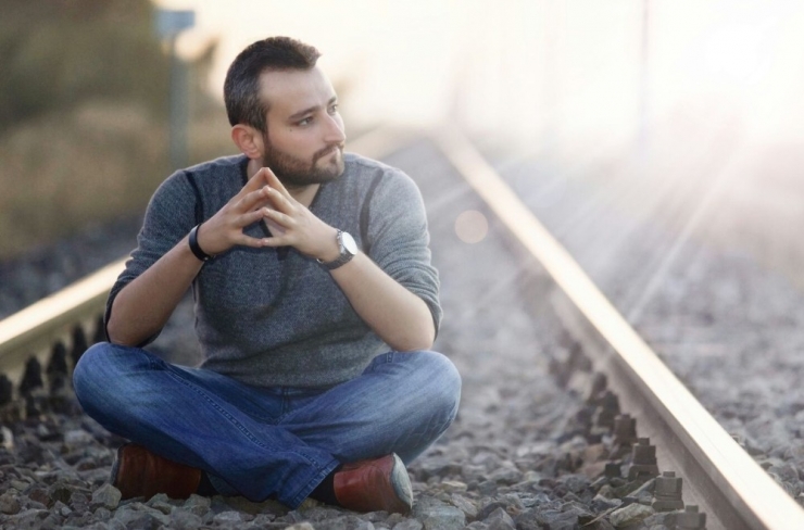 “Hayat Felsefesi” Karakteriyle Fenomen Olan Tuncer’in "Aşk Kalbin Duasıdır" Kitabı Çıktı