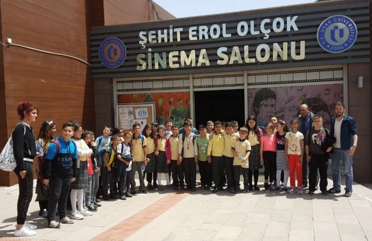 Uşak Açık Hava Sinema Etkinliği Düzenlendi