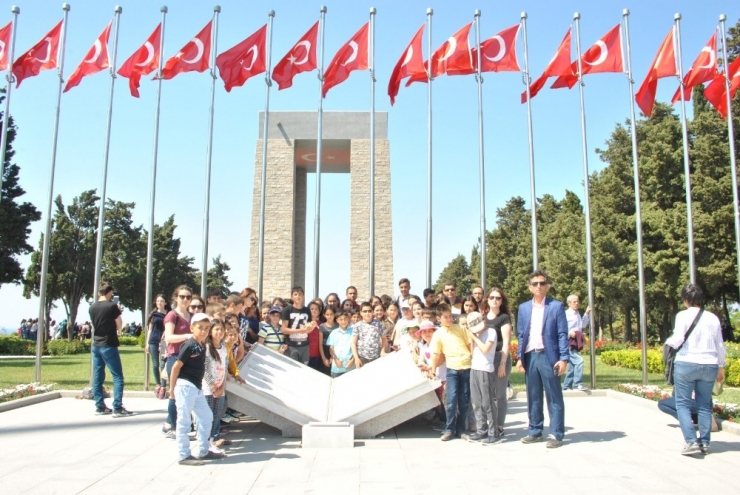 Kitap Okuyan Öğrenciler Çanakkale Gezisiyle Ödüllendirildi
