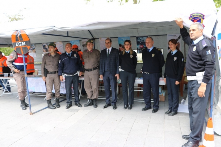 Trafik Haftasında Farkındalık Standı