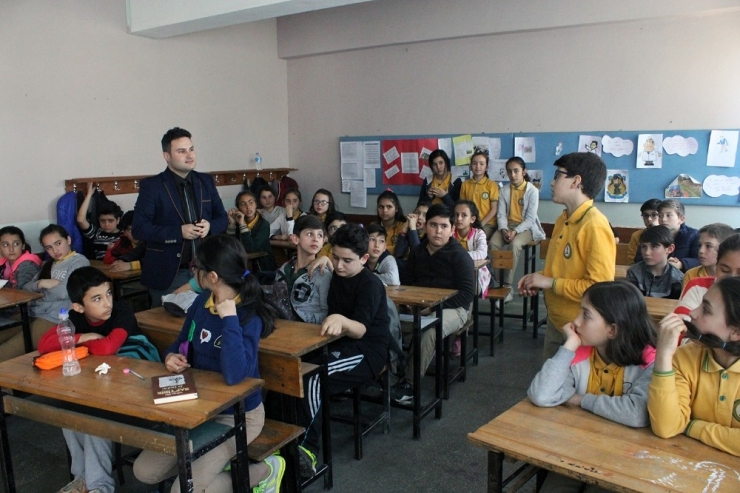 Saski Geyve’de Bin 209 Öğrenciyle Buluştu