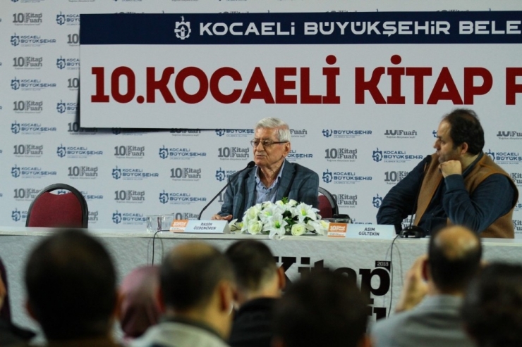 Rasim Özdenören, Kitap Fuarında Okuyucuları İle Buluştu