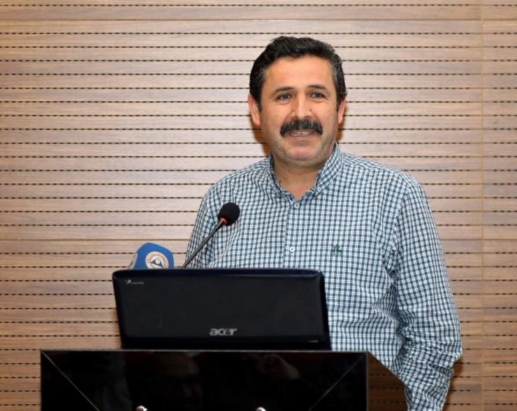 Erü’de ’Düşüncenin İzinde Xxxv: E. Levinas’ Konulu Konferans Düzenlendi