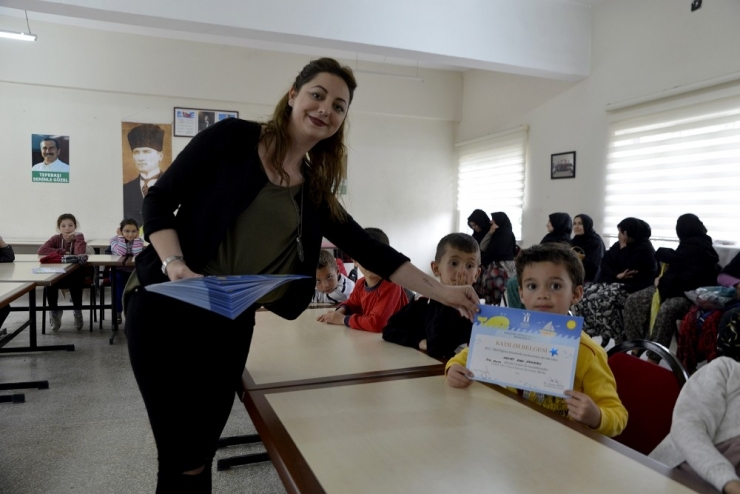 “Hızlı Okuma Ve Zeka Oyunları” Eğitimini Tamamlayan 120 Öğrenciye Katılım Belgesi Verildi