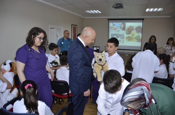 Bilim Yolunda 30 Bin Çocuk Eğitim Aldı