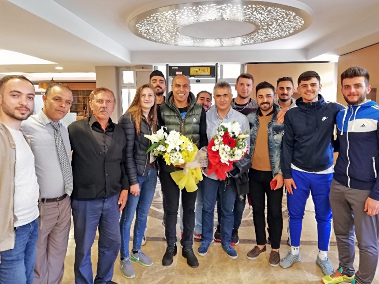 Şenlikler Tüm Hızıyla Devam Ediyor