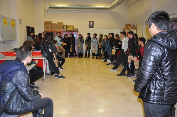 Üniversite, Düzceli Öğrencileri Ağırladı