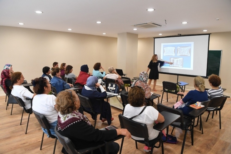 Konsem’de “Menopoz” Semineri