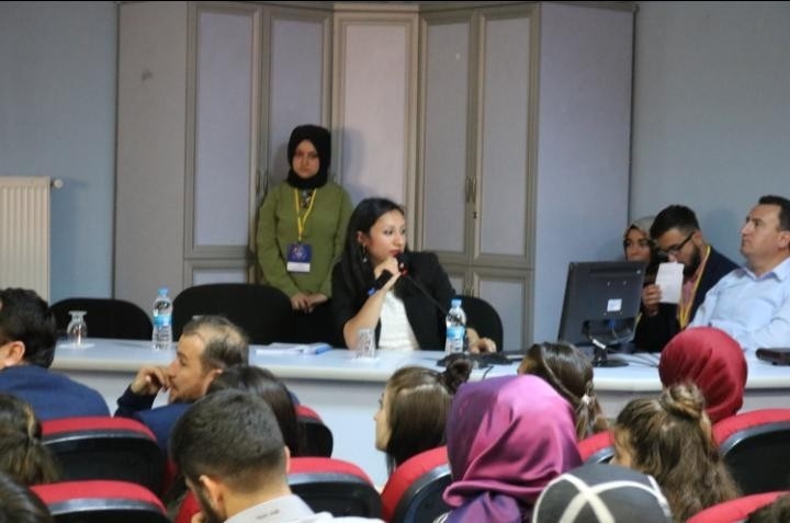 Şaphane Meslek Yüksekokulu’nda ’Meslekte Başarı’ Konulu Panel