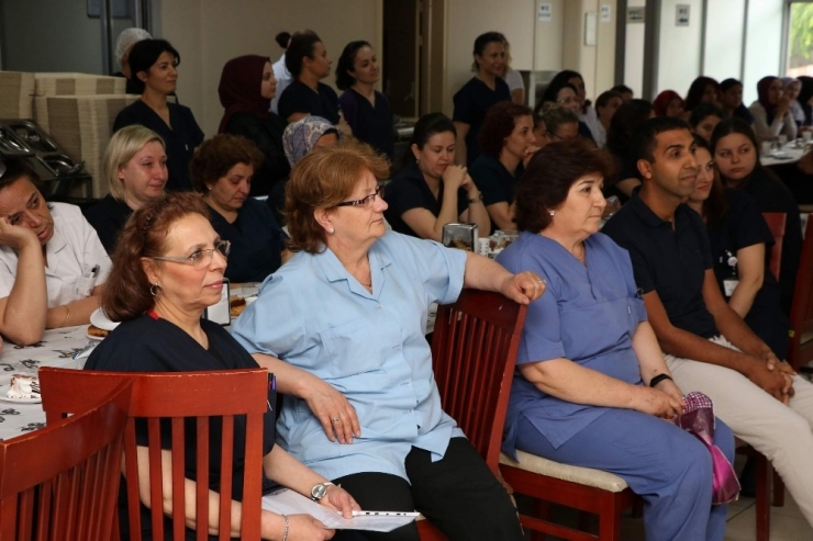 Manisa’da Hemşireler Günü Kutlandı