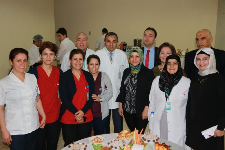 Şehitkamil Devlet Hastanesi’nde Hemşireler Haftası Kutlandı