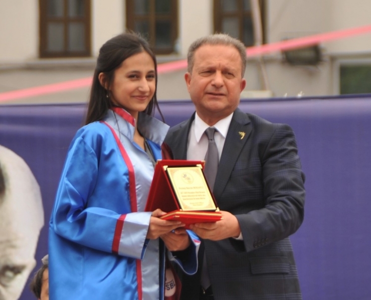 Ssbl’de Mezuniyet Heyecanı