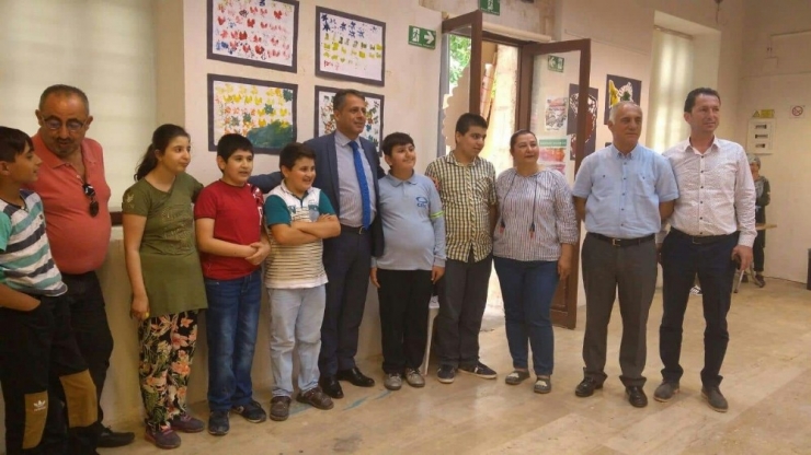 Özel Öğrencilerden Özel Sergi