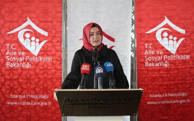 Bakan Kaya: "Terörle Mücadelede Yürütülen Kararlı Mücadele Siz Değerli Şehit Ailelerimizin Onurlu Duruşu Sayesindedir’’