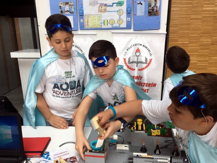 Minik Bilim Kahramanları Agü’de Buluştu