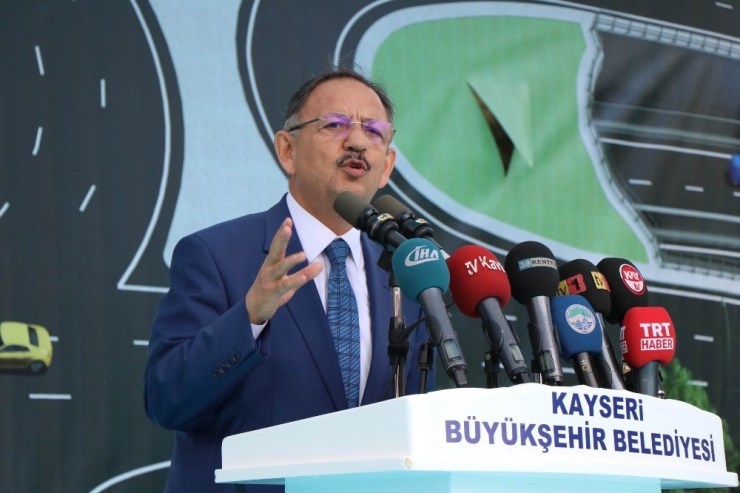 Bakan Özhaseki, Cumhurbaşkanı Adaylarının Vaatlerini Eleştirdi: "Ufuksuzluktur, Çapsızlıktır”