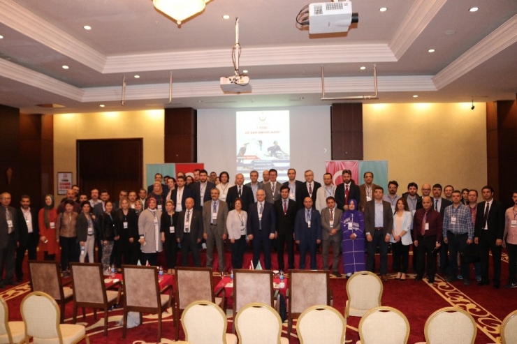 1. Acil Sağlık Hizmetleri Çalıştayı Gerçekleştirildi