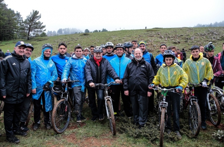 Başbakan Yıldırım, Dumanlı Gençlik Ve Doğa Festivali’ne Katıldı