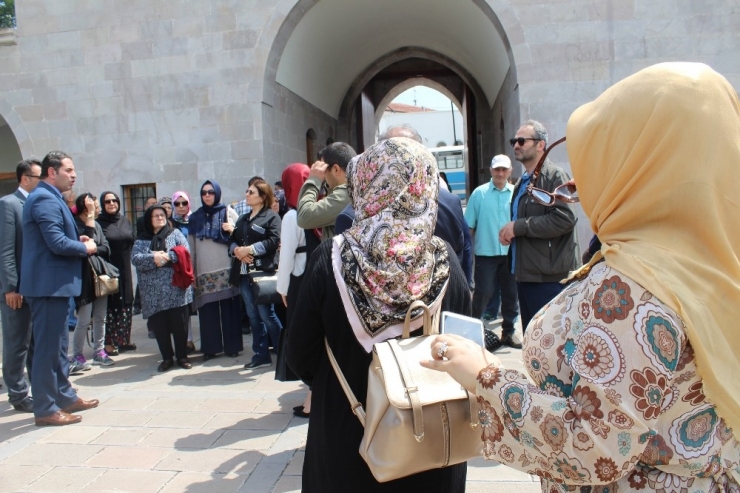 Battalgazi İlçesi Turist Çekmeye Devam Ediyor