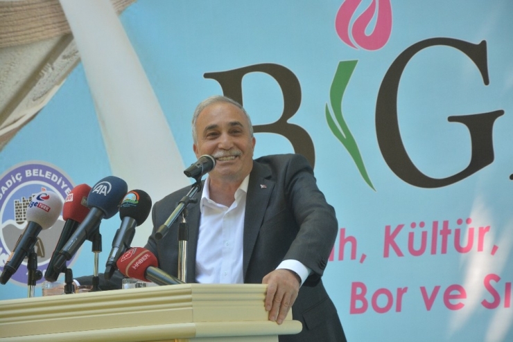 Bakan Fakıbaba: "Uygun Fiyatlı Et Satılan Zincir Market Sayısı 15 Bine Yükseldi"