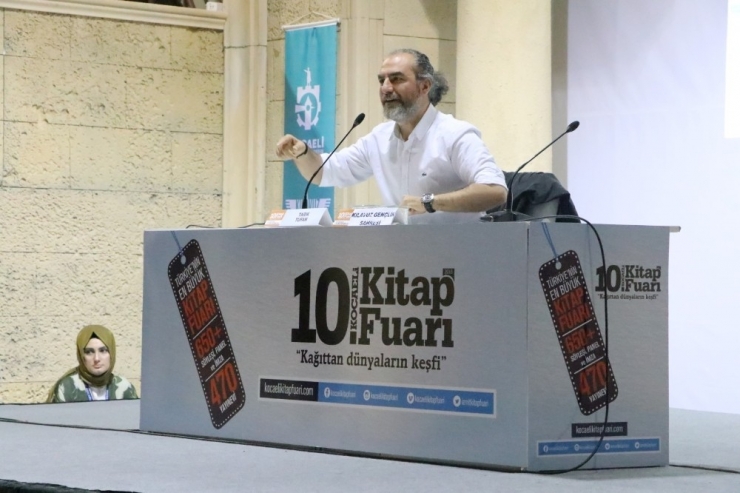 Senarist Tarık Tufan Kocaeli Kitap Fuarı’nda