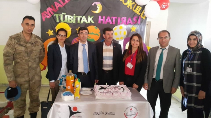 Köy Okulunda ’Bilim Fuarı’ Sergisi