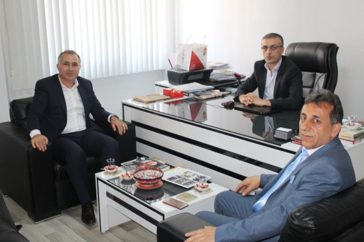 Kendi Seçtirdiğimiz Milletvekillerine Biz Ulaşamadık