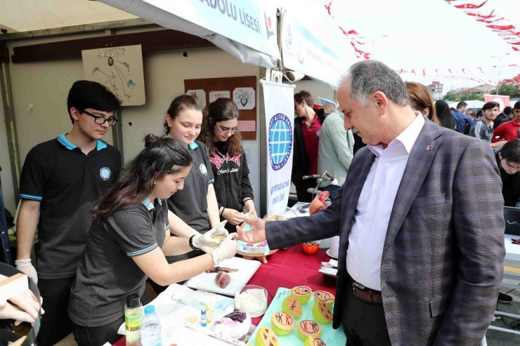 Bağcılar’da 4’üncü Bilim Şenliği Yapıldı