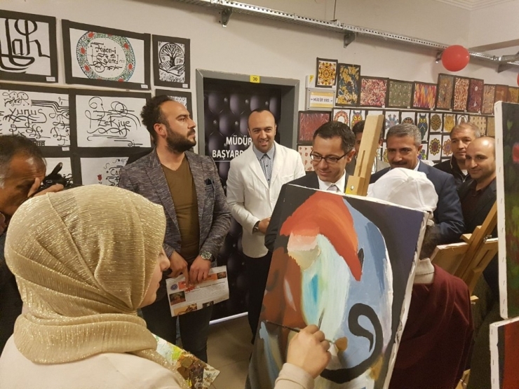 Gercüş’te Öğrenciler Hünerlerini Sergiledi