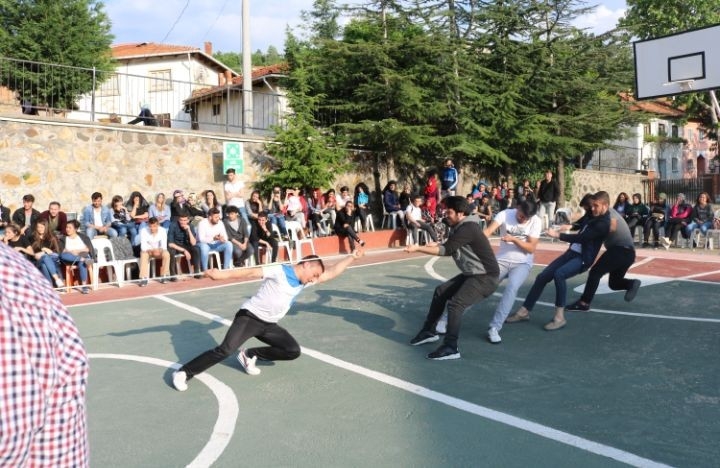 Şaphane Myo’da Bahar Şenliği