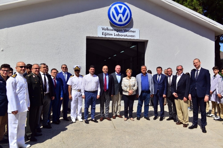 Bu Okulun Mezunları İşsiz Kalmıyor