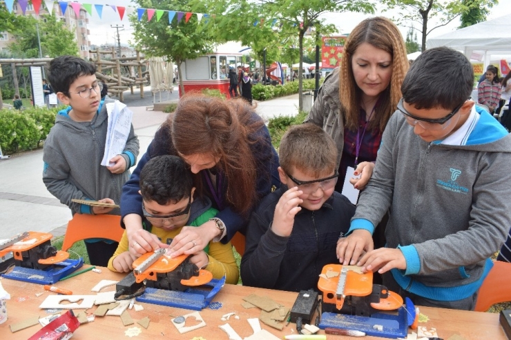 Öğrenciler Kodlama Festivalinde Buluştu