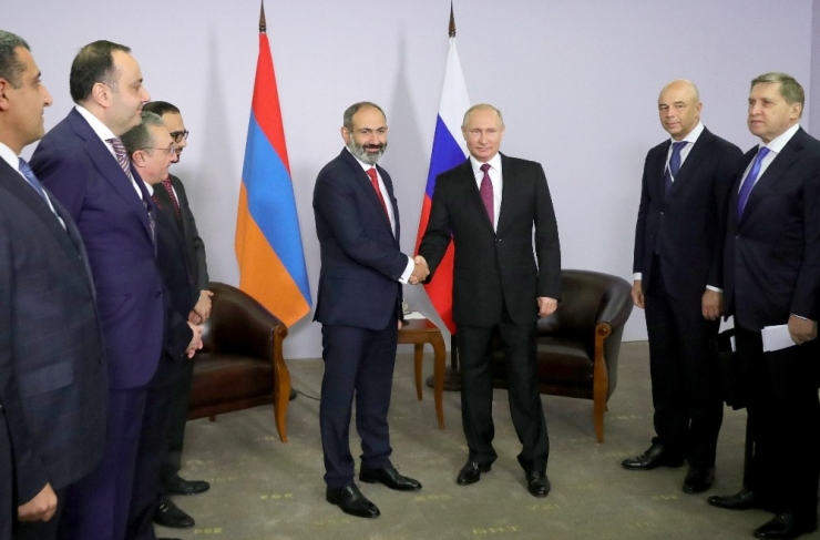 Rusya Ve Ermenistan’dan İlişkileri Geliştirme Kararı
