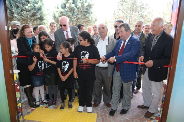 Odunpazarı’ndan Engelsiz Kültür Ve Sanat Merkezi Açıldı